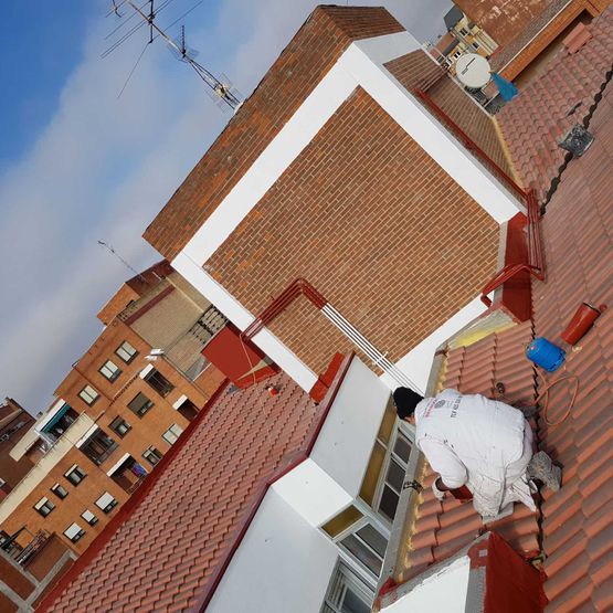 tejados por Trabajos Verticales Benagón
